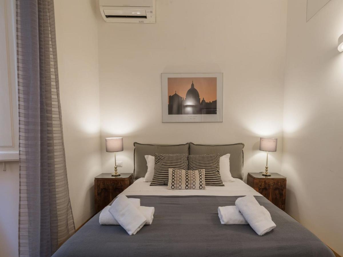 The Best Rent - Elegant Flat Near Colosseum Rome Luaran gambar